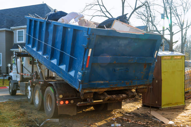 Best Yard Waste Removal  in Sag Harbor, NY